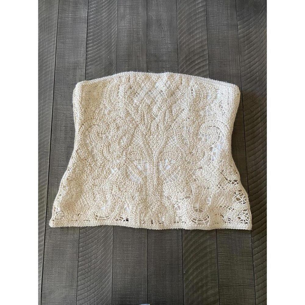 White House Black Market cream and white strapless crochet bustier